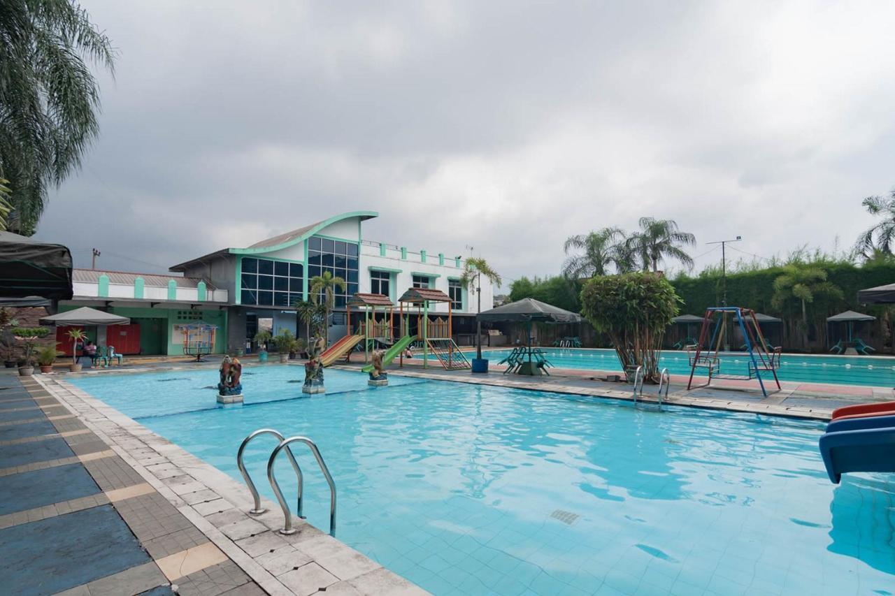Urbanview Hotel Sagara Bogor Ngoại thất bức ảnh